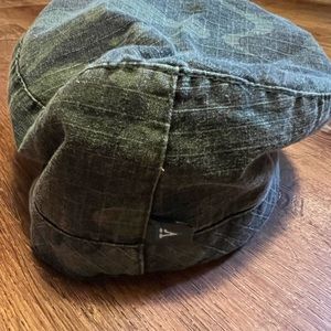 Camo womens hat